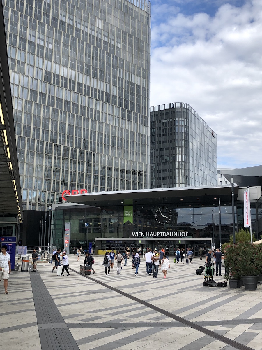 Vienna Central Station - Wein Hauptbahnhof